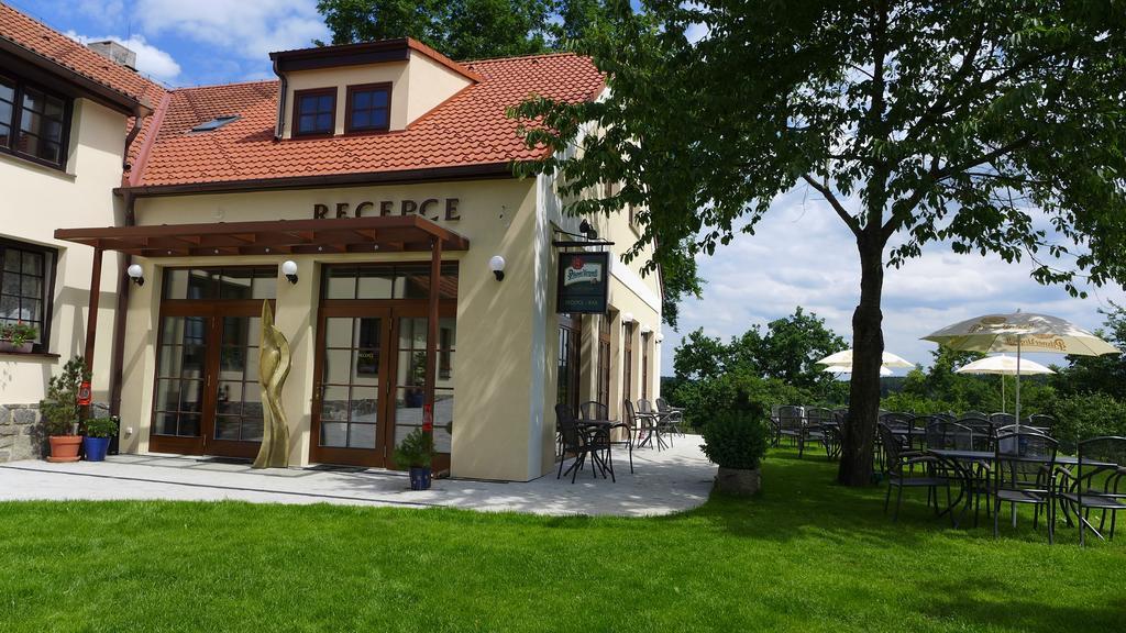 Penzion Fousek Zvíkovské Podhradí Eksteriør bilde